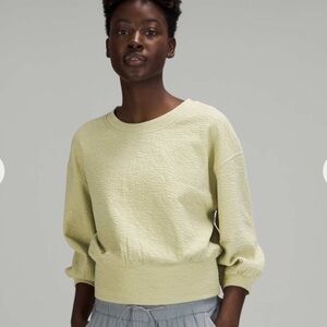 Lululemon Textured Crewneck Pullover Dew Green Yellow 3/4 Sleeve Womens Size 6